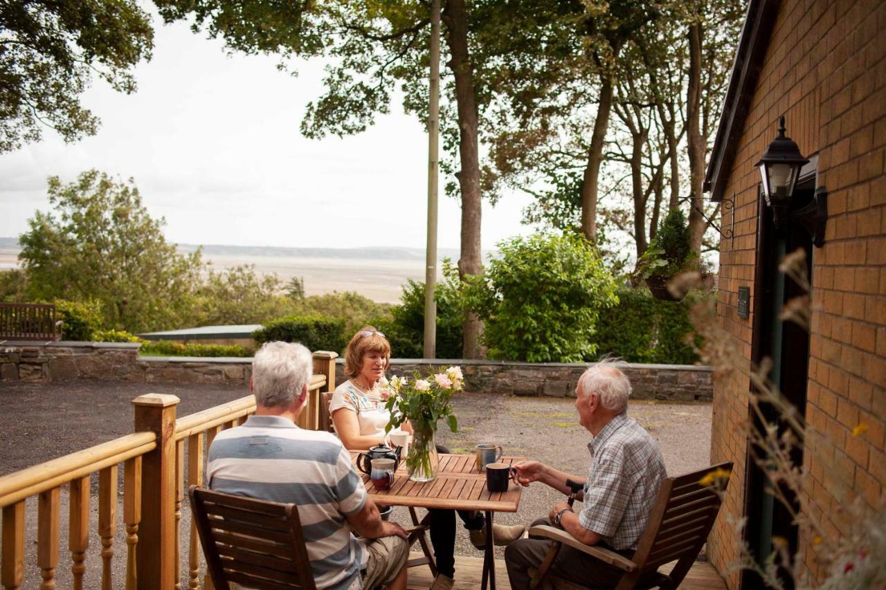 ラネリーBronllys Farm Coastal Self-Cateringアパートメント エクステリア 写真